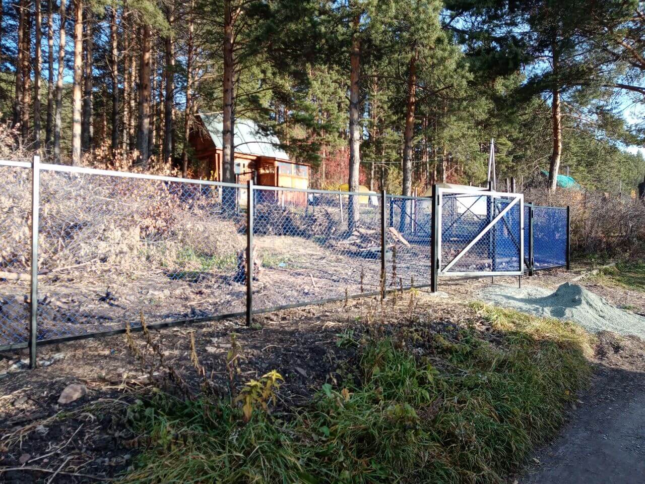 Забор из сетки рабица 76м с полимерным покрытием фото 8 в Выборге