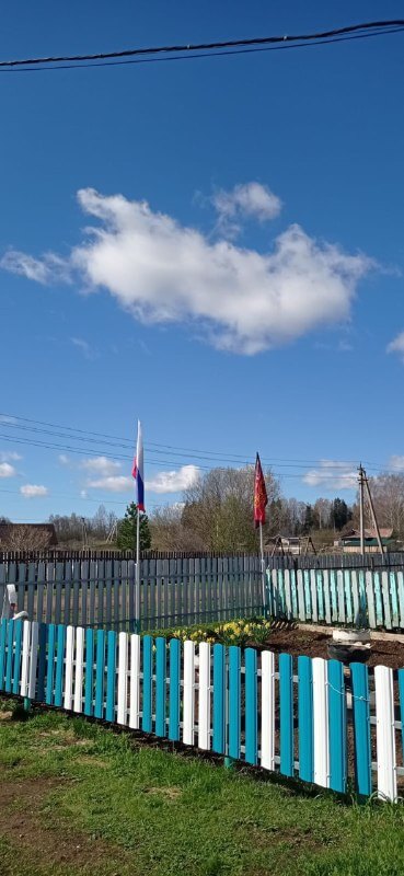 Забор из евроштакетника 16м RAL5021 Морская Волна, RAL9003 Белый фото 2 в Выборге