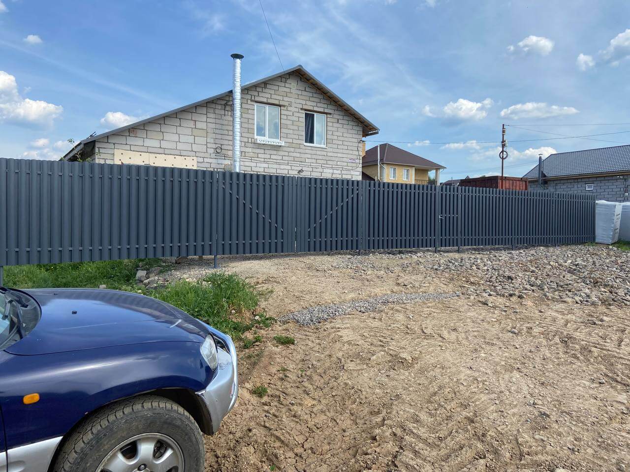 Забор из евроштакетника 16м RAL7024 Серый Графит фото 5 в Выборге