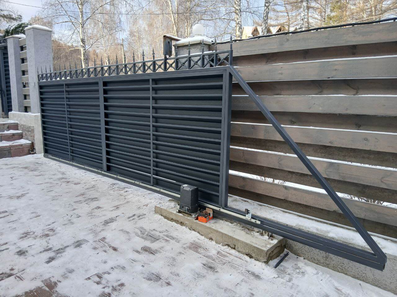 Входная группа из ламелей Хай-Тек RAL7024/7024 Серый Графит двусторонний МАТТЕ фото 23 в Выборге